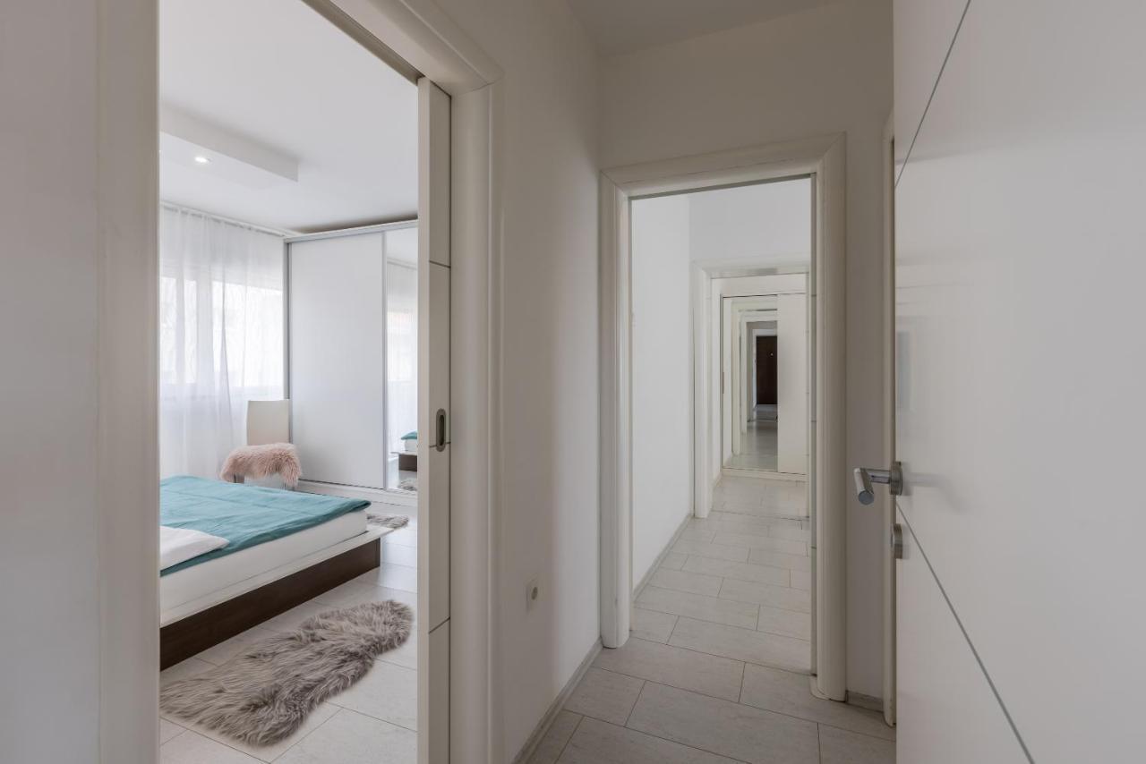 Doors Of West Apartman Split Kültér fotó