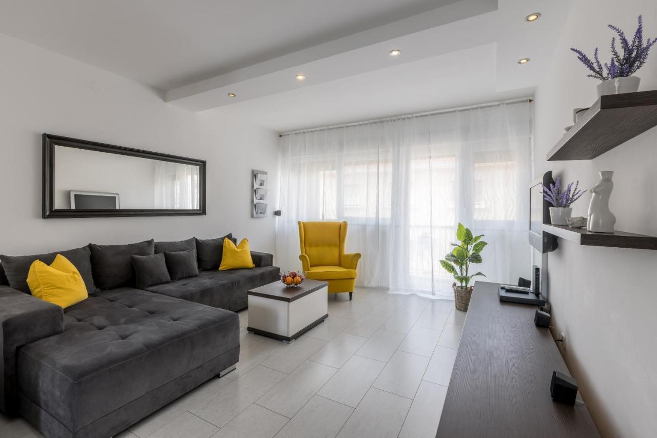 Doors Of West Apartman Split Kültér fotó