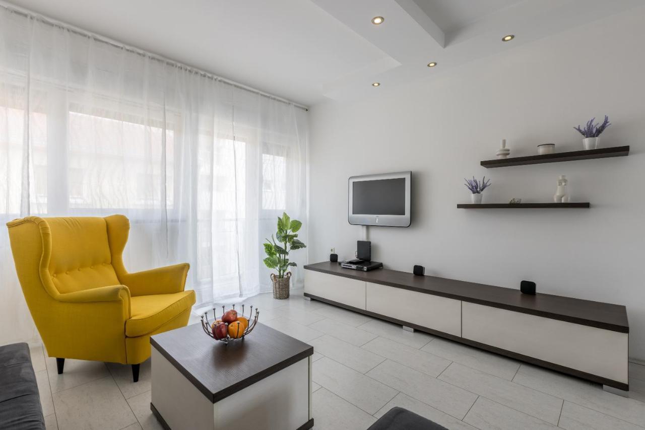 Doors Of West Apartman Split Kültér fotó